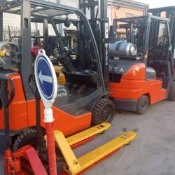 FORKLIFT TOYOTA NISSAN HYSTER