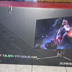 Rog 32 Inch Dual Monitor  Incude Rog Monitor Arm