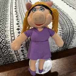 Miss Piggy 