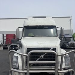2016 Volvo 670 VNL