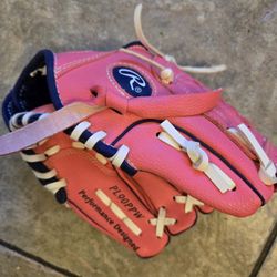 Pink Rawlings Baseball Glove 9"