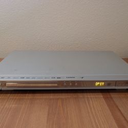 OPPO DV-970HD Universal CD/DVD Player Upscaling 1080i SACD DivX - Tested & Works