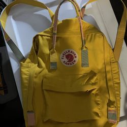 Fjallraven Kanken Backpack
