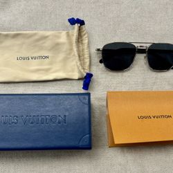 LOUIS VUITTON LV Signature Metal Square Sunglasses Z1942U 9SL BLACK