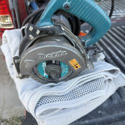 Makita Sircular Saw 