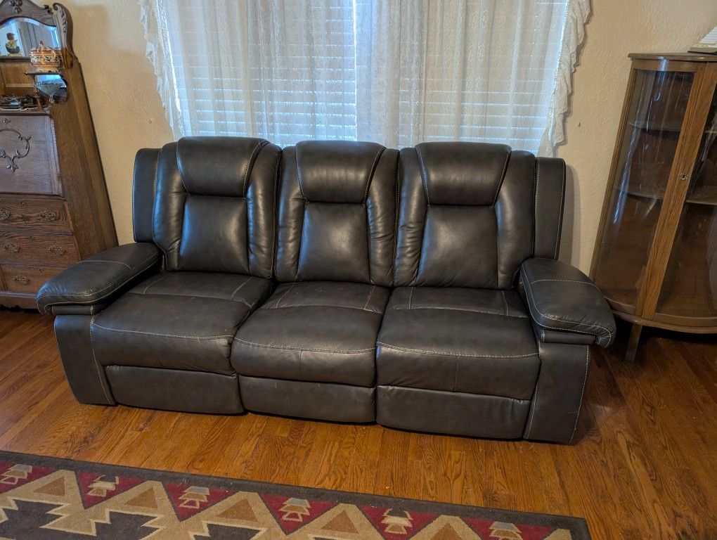 Electric Reclining Sofa