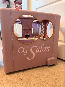 OG SALON and OG ice-cream station