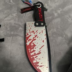 ⭐️⭐️⭐️⭐️Chucky Clutch 