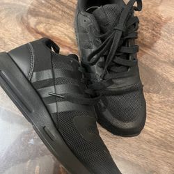 Black Adidas Size 2