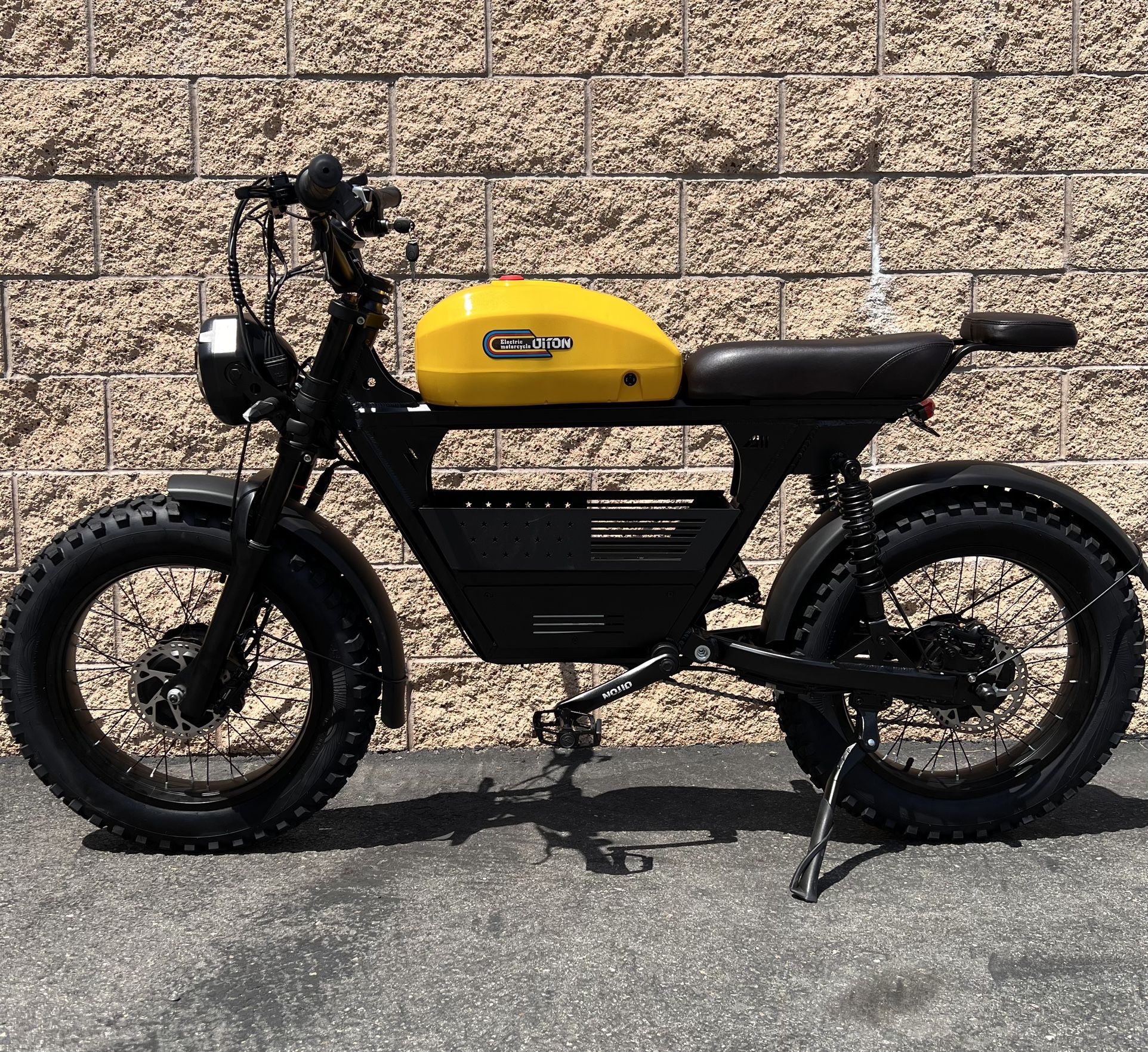 3000 Watt/Twin-Dual Motor “Tank e-Bike” Electric, 38mph, Color Screen, Metal USA Basket