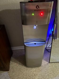 5 Gallon Water Dispenser