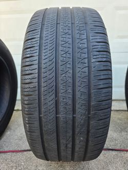 275/45R21 Pirelli Scorpion Zero tire