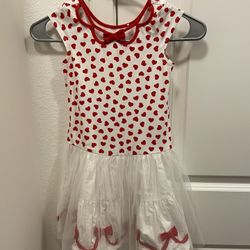 Girl Valentine’s Day Skirt With Great Condition 