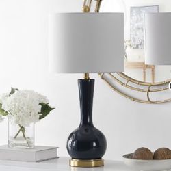 Safavieh Gaetna 27.5 inch table lamps, Pair