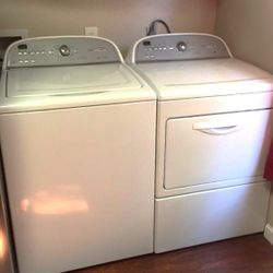 Washer Dryer Set from GE