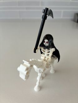 Lego Castle Fantasy Era Skeleton Reaper Warrior Minifigure 2008-2009