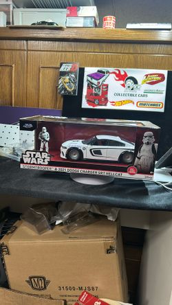 Jada Stormtrooper & 2021 Dodge Challenger Srt Hellcat