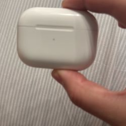 Apple AirPods Pro (2nd Generation) Lightning Charging Case 