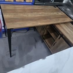 New Desk 