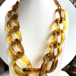 Chain style Transparent Amber resin handmade necklace from Nep