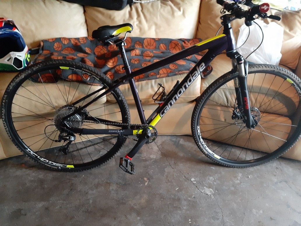 Cannondale crossover mountain bike