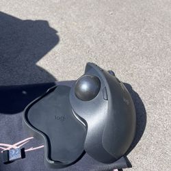 Logitech MX Ergo Plus Wireless Trackball Mouse, 2048 dpi Optical Sensor, 8 Buttons, 4-Way Scroll Wheel, (contact info removed)78