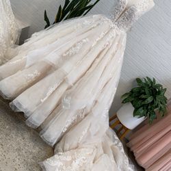 Off White Wedding Dress Long Tail 