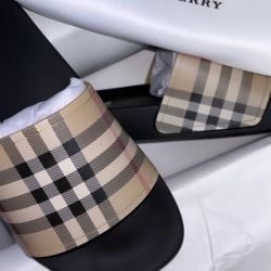 Burberry Slides 