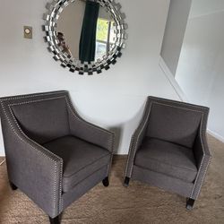Mirror And Chair 