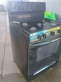 Stove Frigidaire