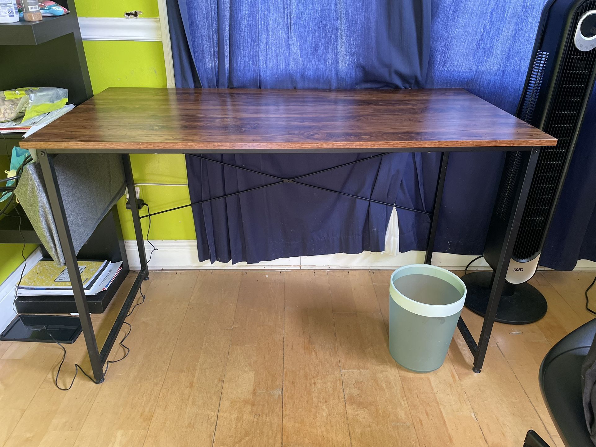 Foldable Desk w/ Side Storage - Great Condition!