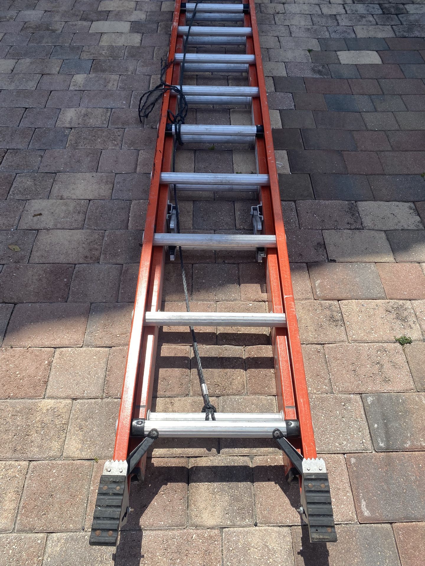 Werner 24 ft Heavy-Duty Ladder – Type IA, Pro-Grade