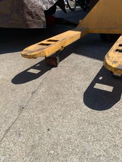 3 ft pallet jack