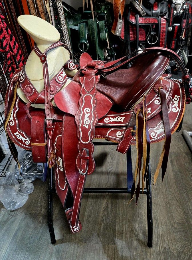 Montura Charra Con Aciento Ortopédico