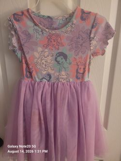 Girls Disney dress size 6