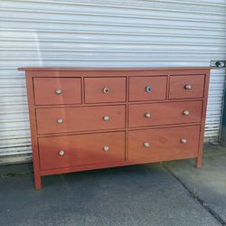IKEA Dresser 8 Drawers 
