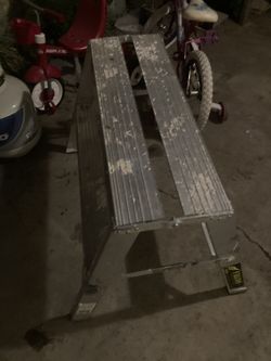 2’ Walk Up Bench