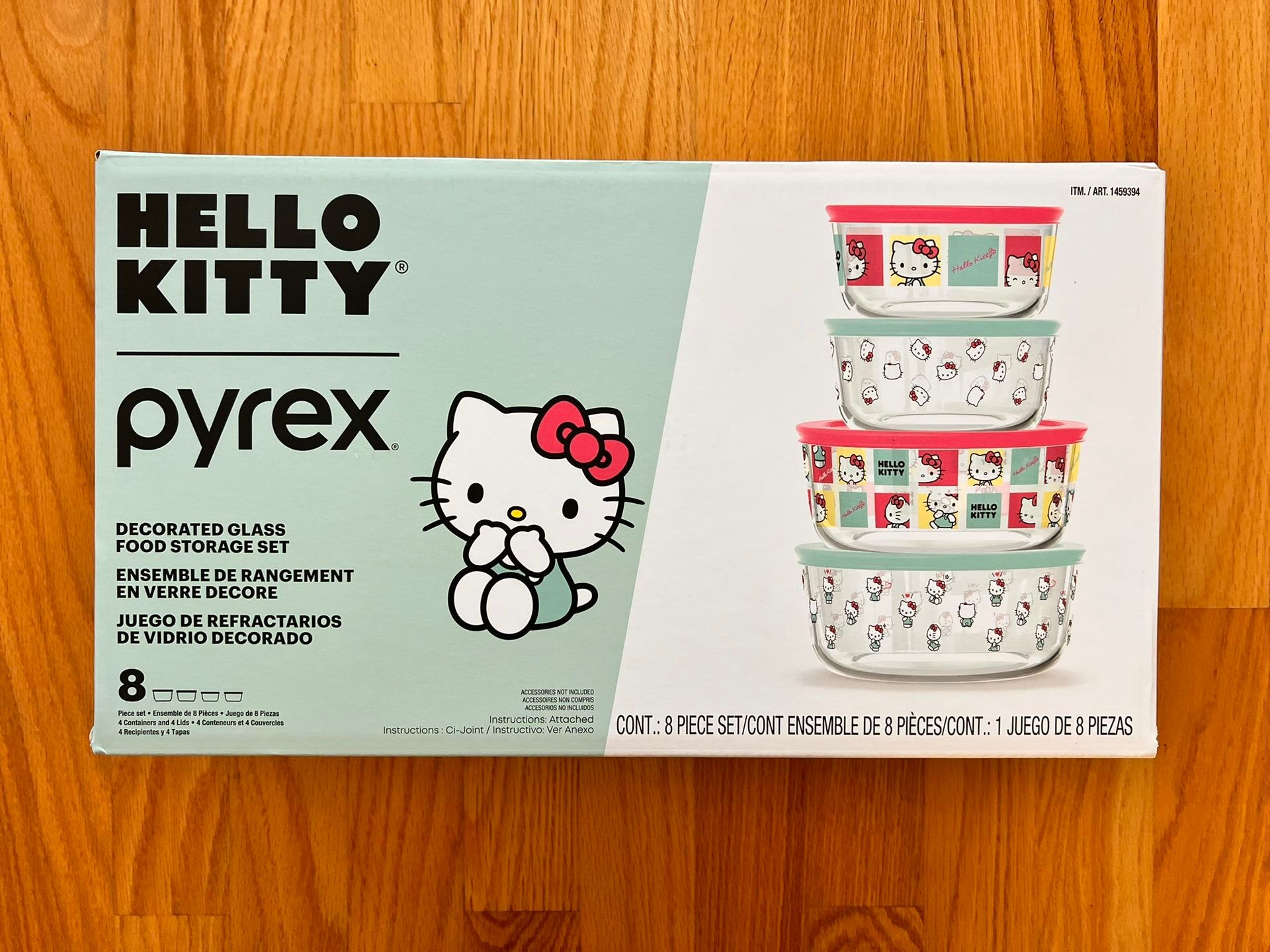 Hello Kitty Pyrex