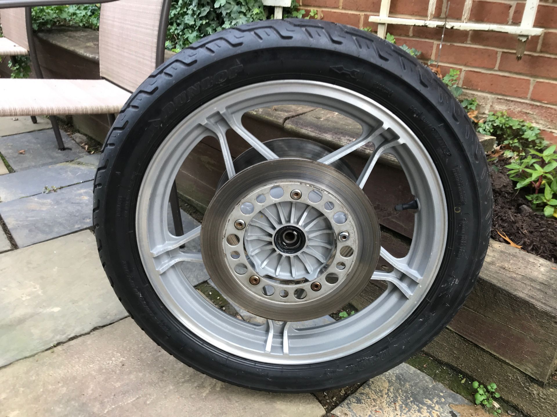 Motorcycle tire/rim