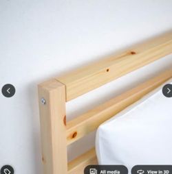 BB pillow top twin mattress white, very good condition