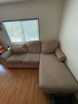 (FREE) L-Shaped Sectional Couch