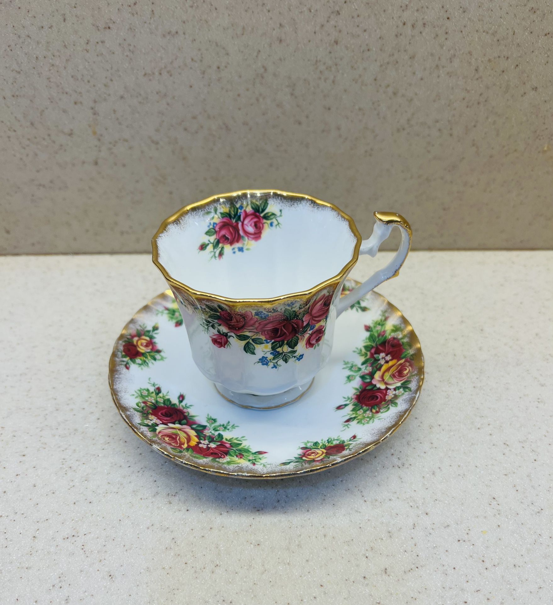 VTG: Elizbethan Tea Cup & Saucer, Bone China From England