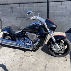 2011 Suzuki Boulevard
