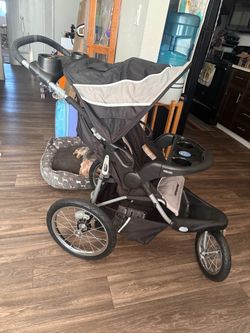 Baby Trend Expedition Jogging Stroller