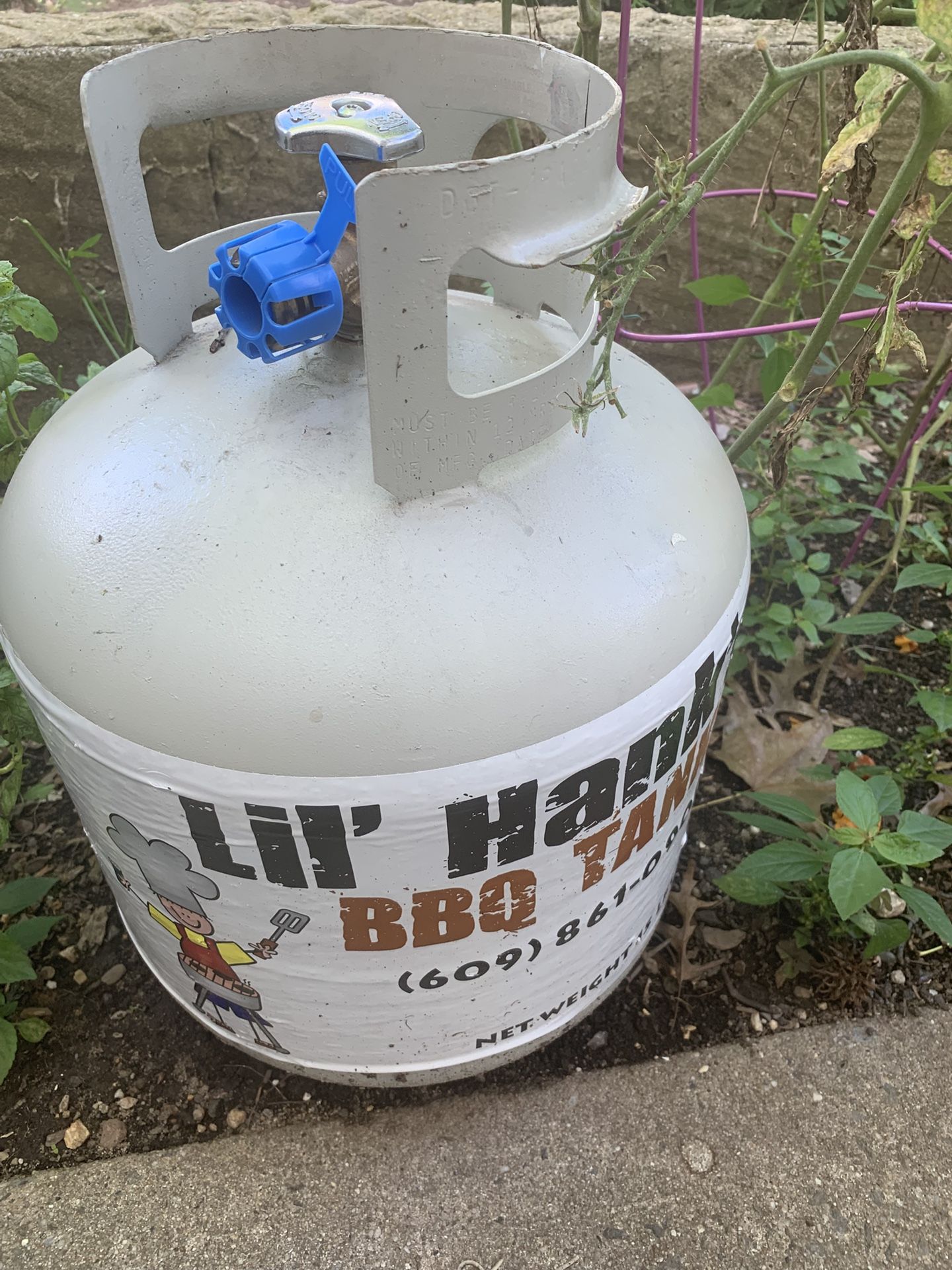 New Sealed 15 lbs Full Propane Tank!