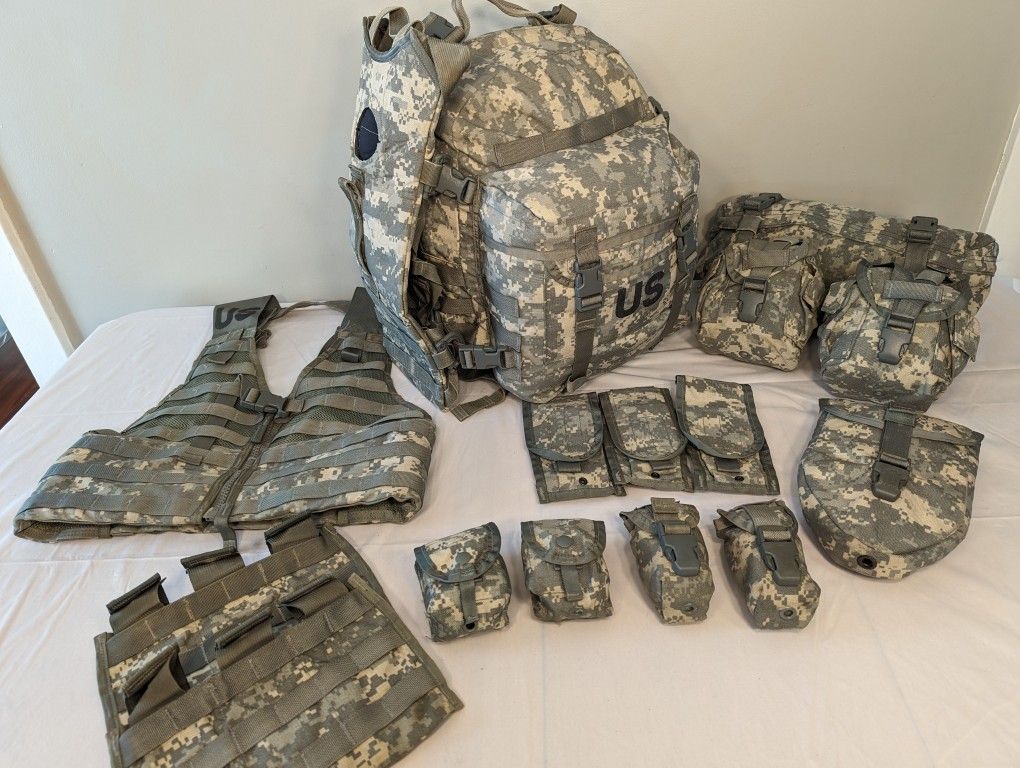 MOLLE II Combat Load US Military Surplus ACU Digital Camo