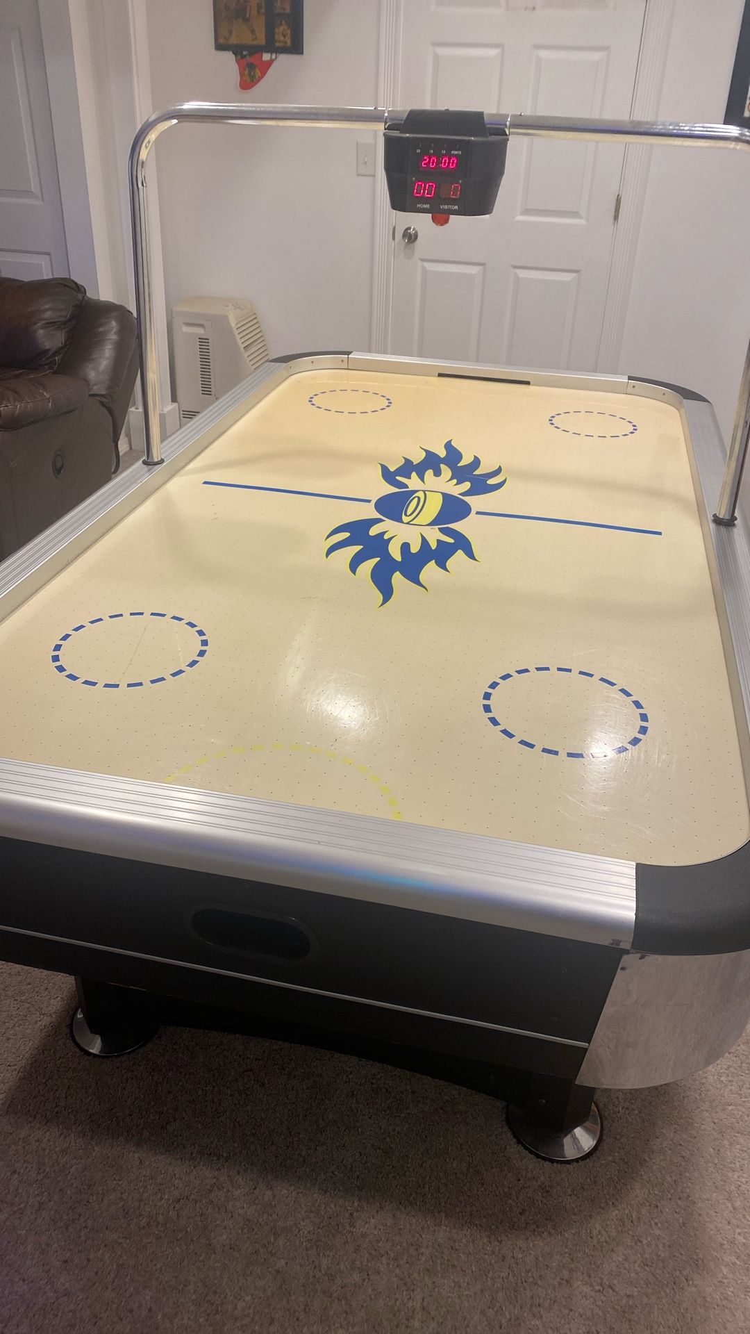 Electronic  Air Hockey Table 7’x 4’