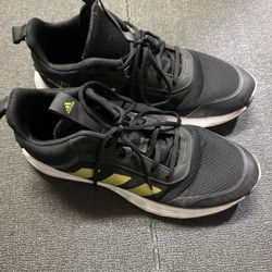 Adidas men’s Size 10 basketball Shoes