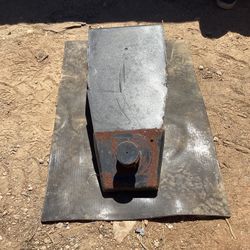 Fifth Wheel Coupler