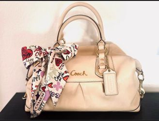 Vintage Coach Ashley bone leather satchel original poppy scarf included